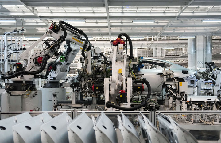 攀高逐“新” “質(zhì)”勝未來 北京網(wǎng)絡(luò)技術(shù)服務(wù)的發(fā)展與展望